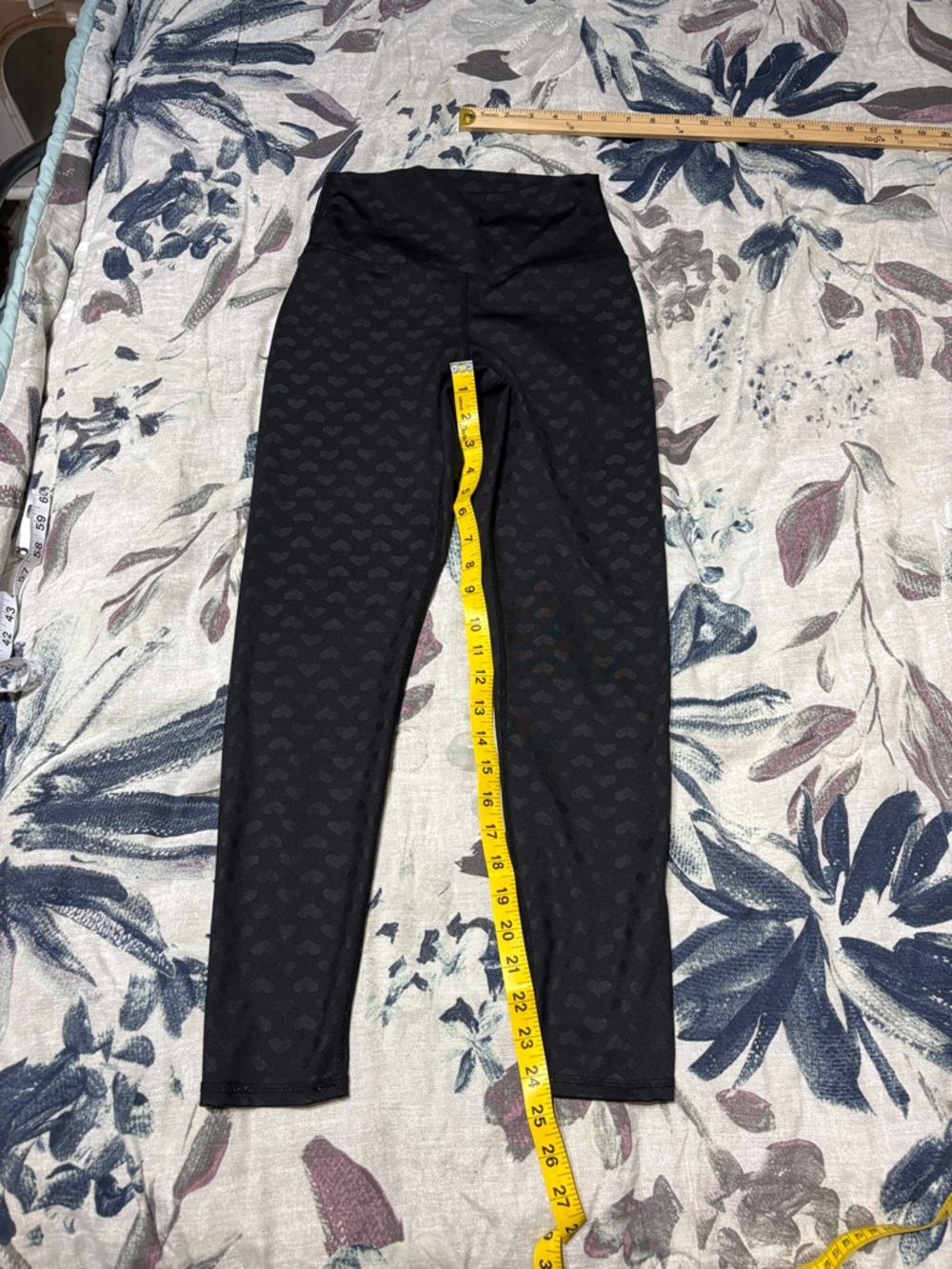 Balance of Collection Black Textured Leggings